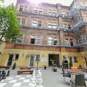 Do Step - & Auberge de jeunesse