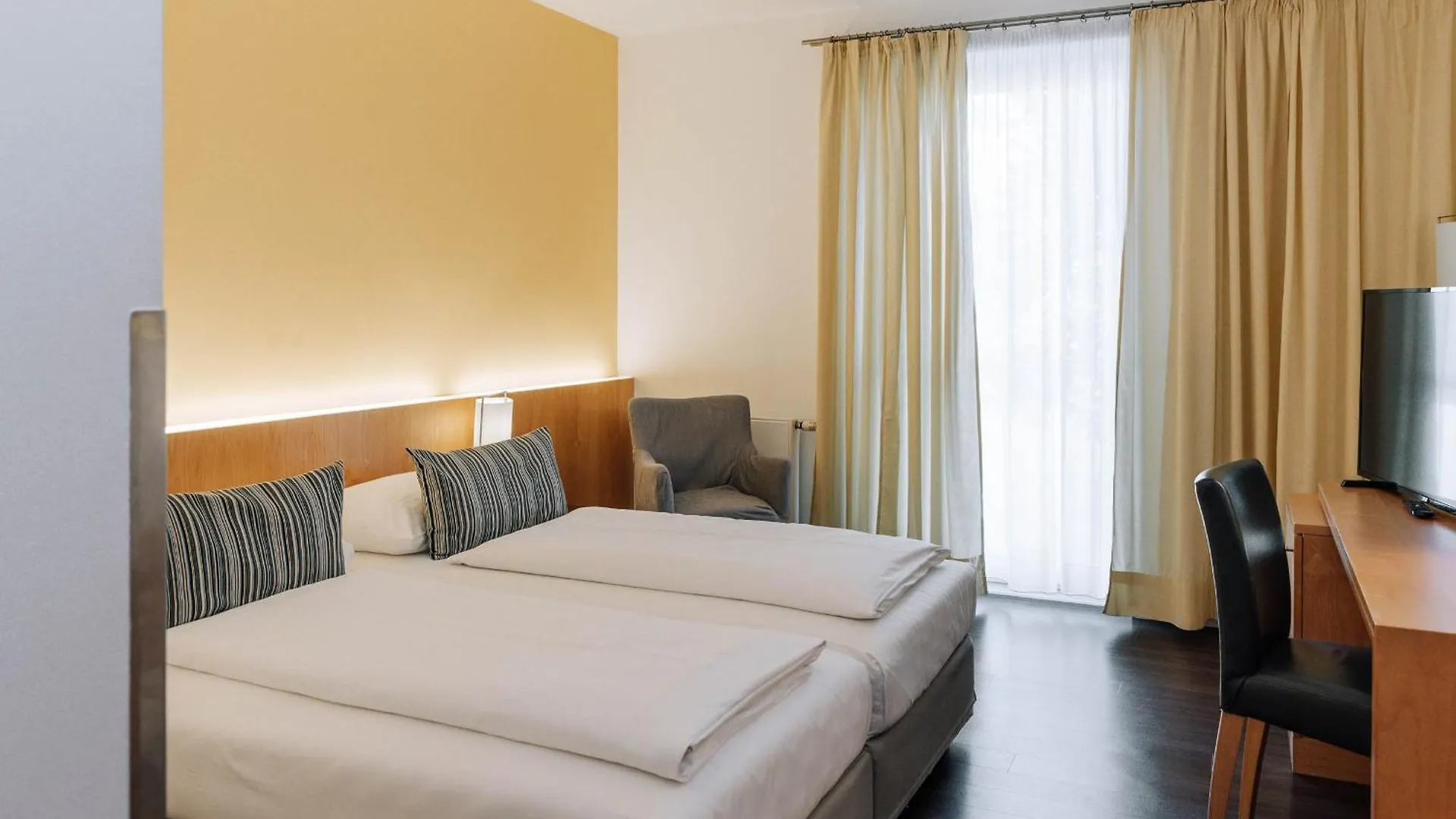 Heinhotel Vienna Airport Schwechat Hotel