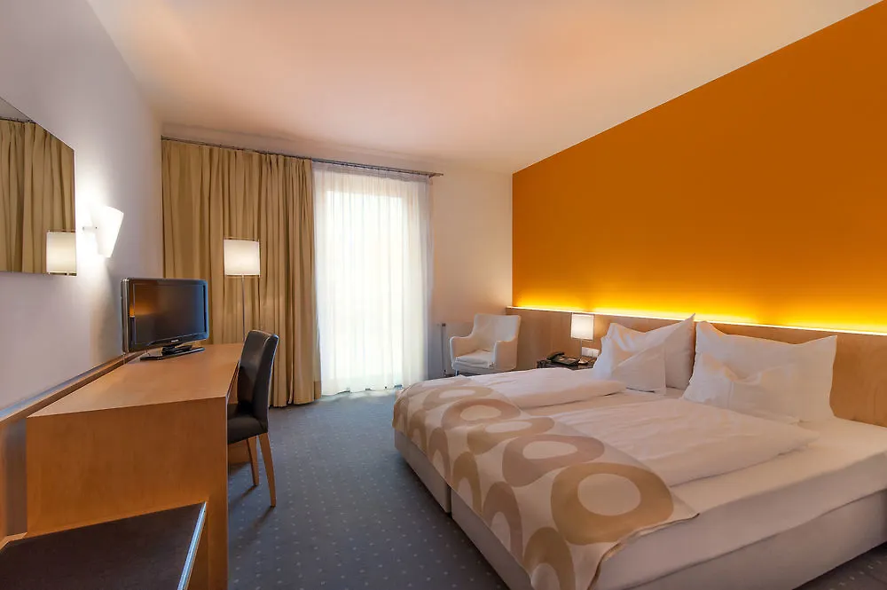 Heinhotel Vienna Airport Schwechat 4*,